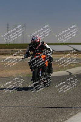 media/Oct-06-2025-2WTD (Mon) [[90522c3a0b]]/B Group/1220pm (Wheelie Bump)/